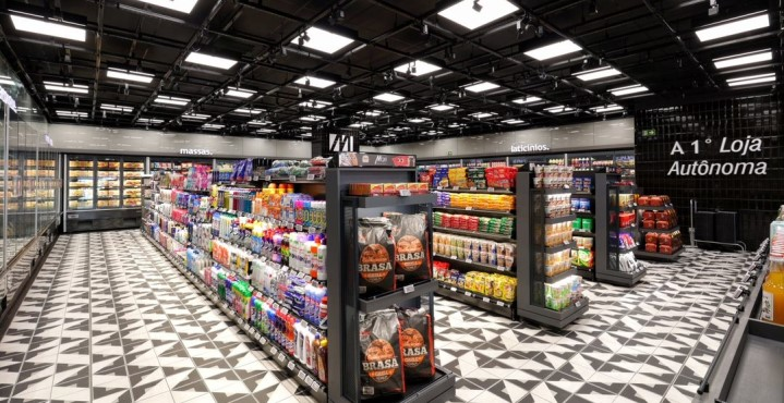 The first unmanned shop in Latin America Muffato GO